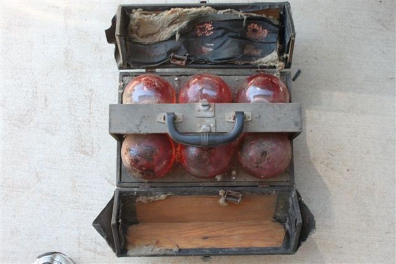 Grenade Box with 6 full grenades inside. See othe