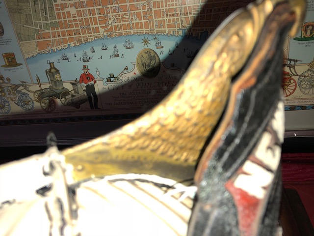 Picture of Brass Finial Painted Gold. Hi Eagle