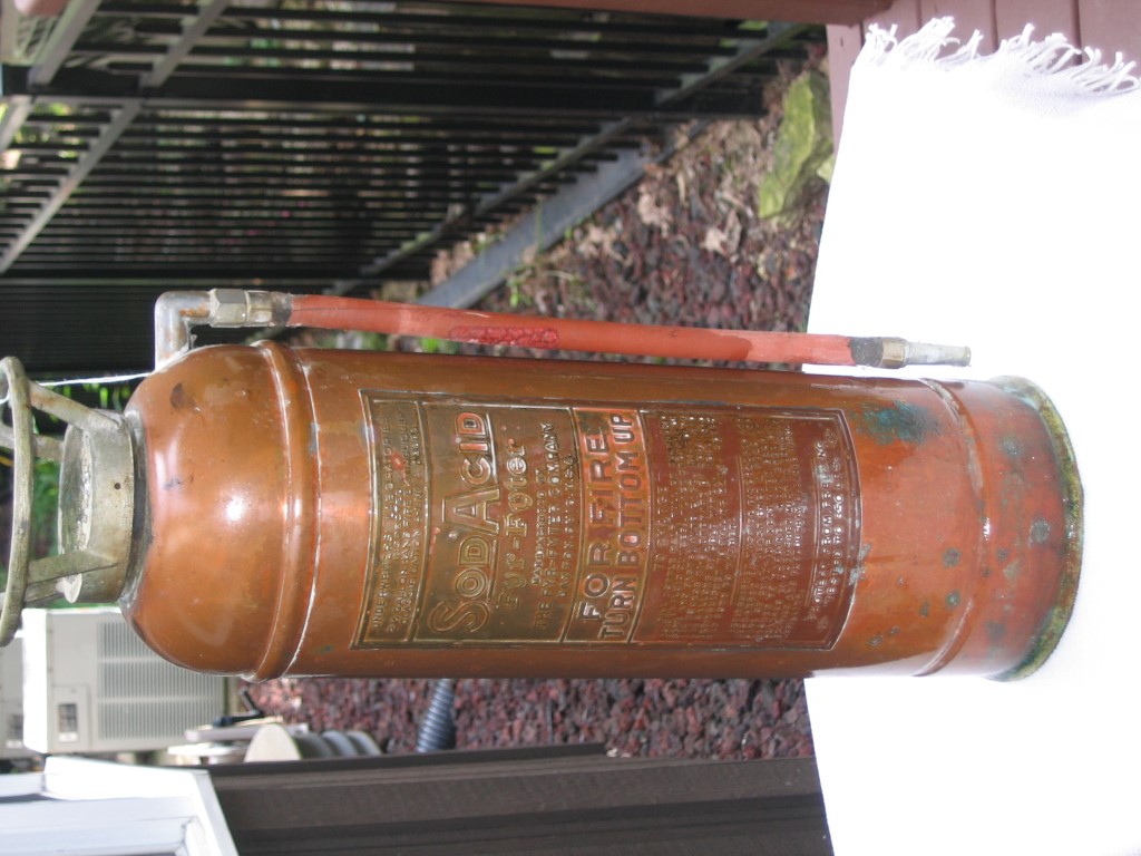 Brass SodAcid Fyr-Fyter. Fire Extinguisher. Manu