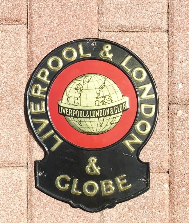 Liverpool, London, Globe.English.