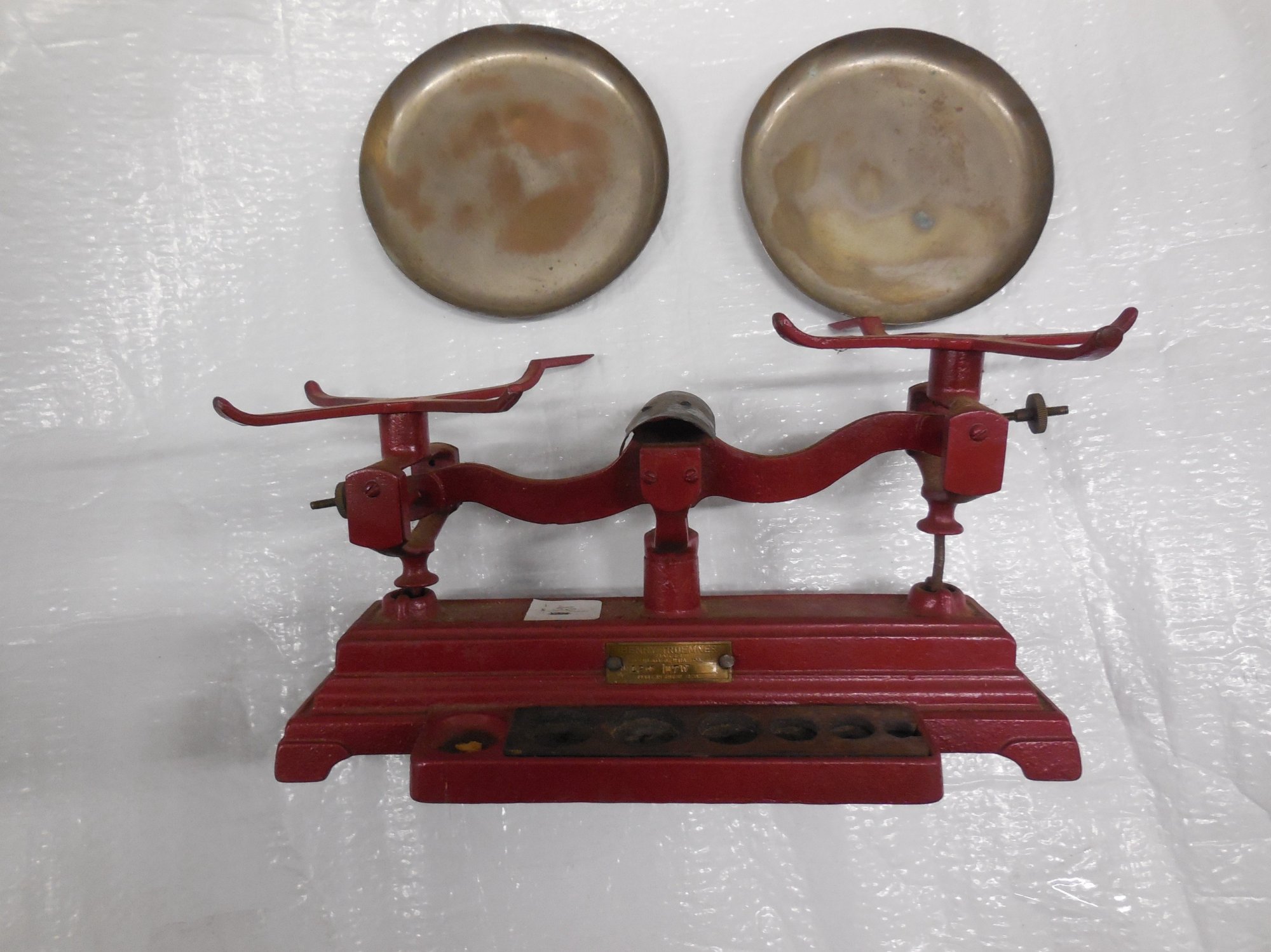 Old scales - weights missing