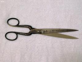 Advertising scissors, 9 inches in length. The Ger